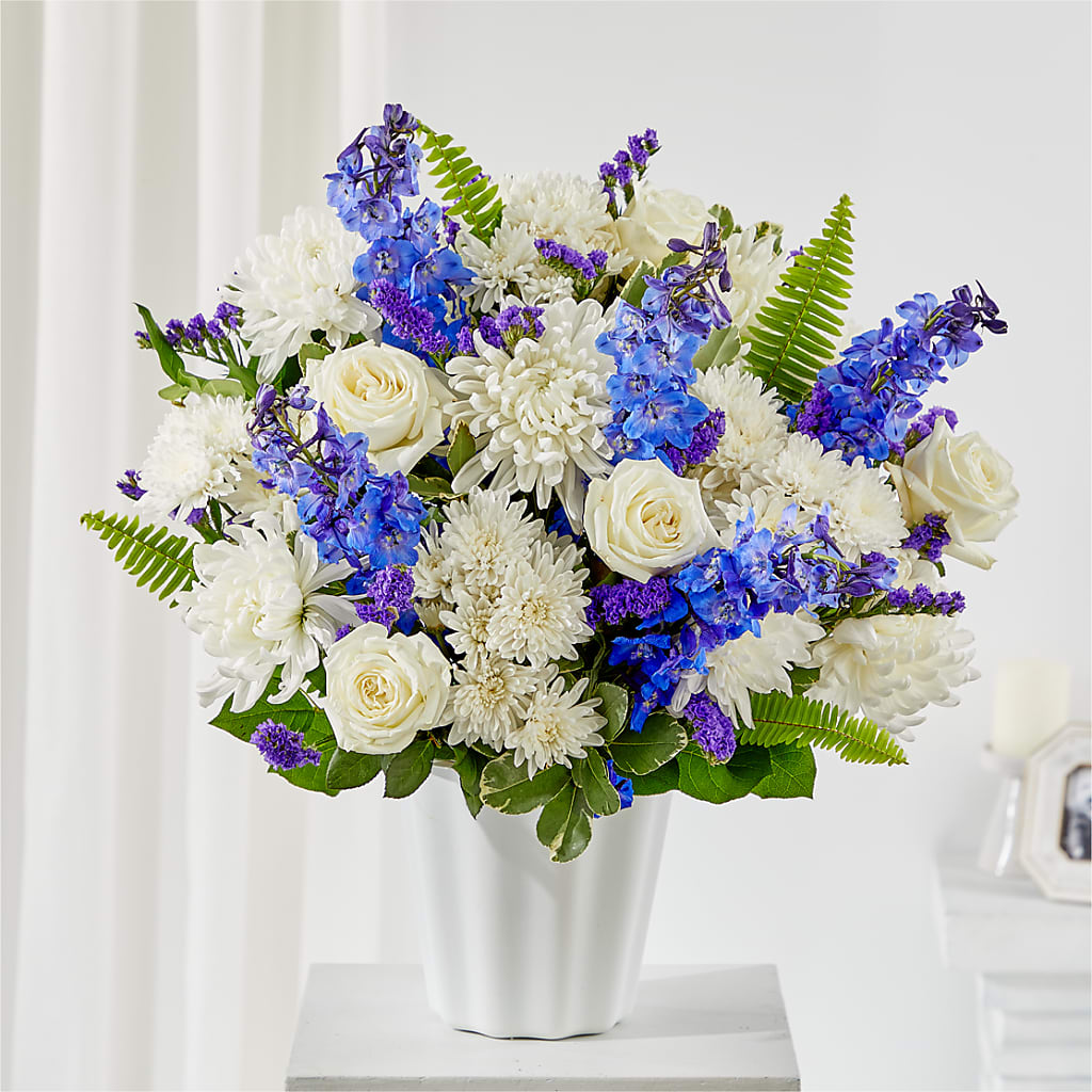 Hold Dear Tabletop Basket – Linda Floral, Burlington NC