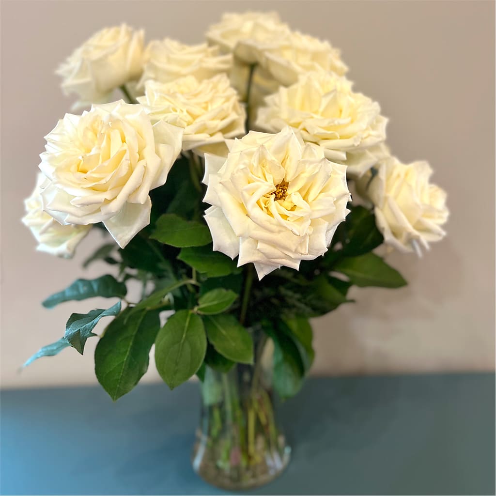 Long Stem Yellow Rose Bouquet –  Linda Floral, Burlington NC