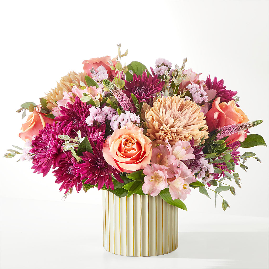 Berry Cobbler Bouquet with Ivory Vase –  Linda Floral, Burlington NC