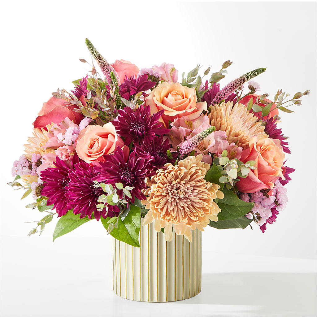 Berry Cobbler Bouquet with Ivory Vase –  Linda Floral, Burlington NC