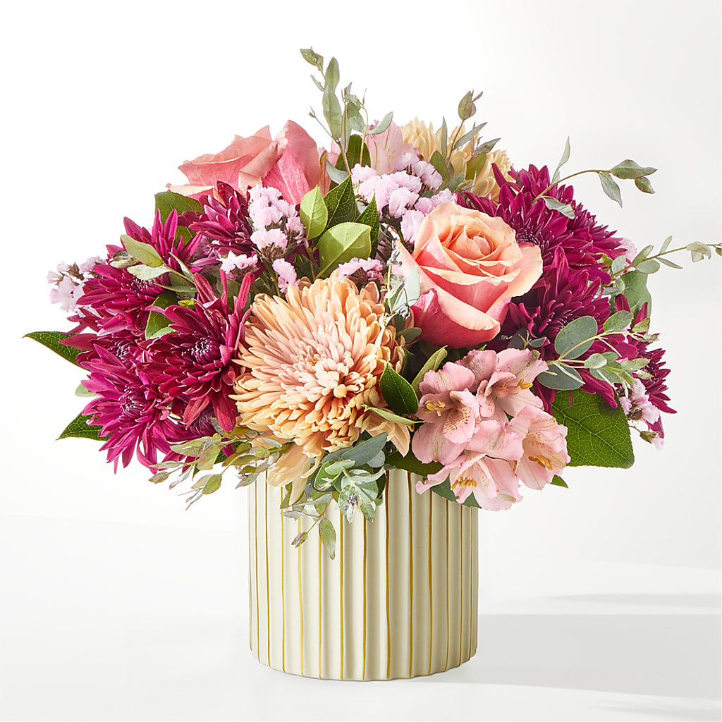 Berry Cobbler Bouquet with Ivory Vase –  Linda Floral, Burlington NC